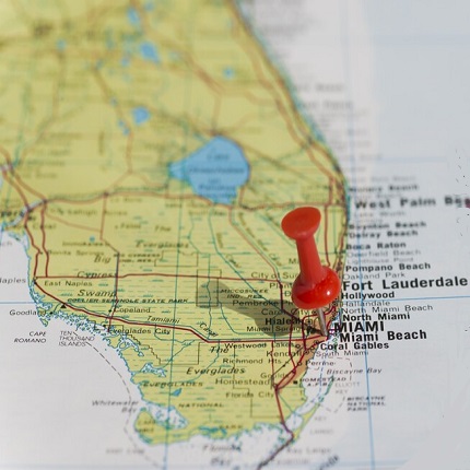 miami_pushpin on map_canstockphoto30567754-2
